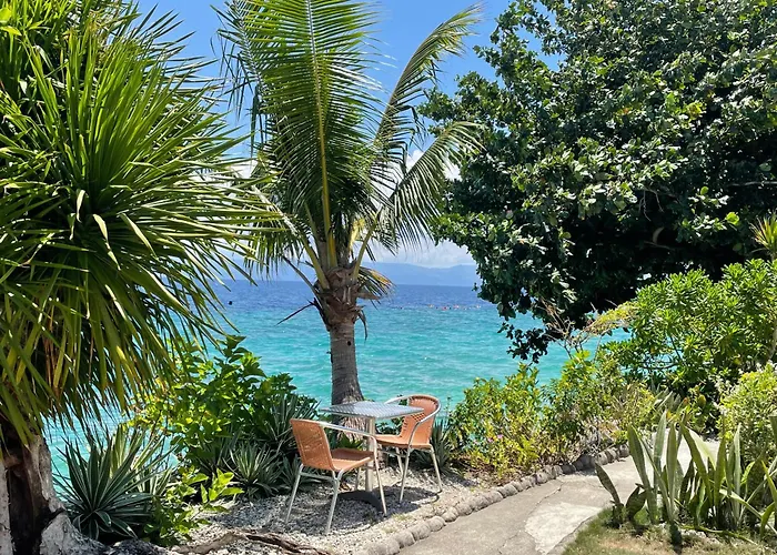 Tipolo Beach Resort